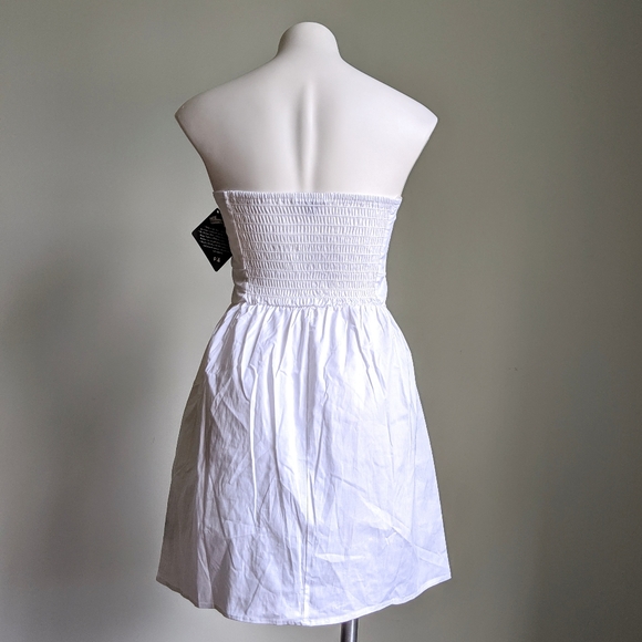 🌼 BeBop Button Bustier Top Fit & Flare Dress - White M NWT GRADUATION DRESS!!! - Picture 6 of 10